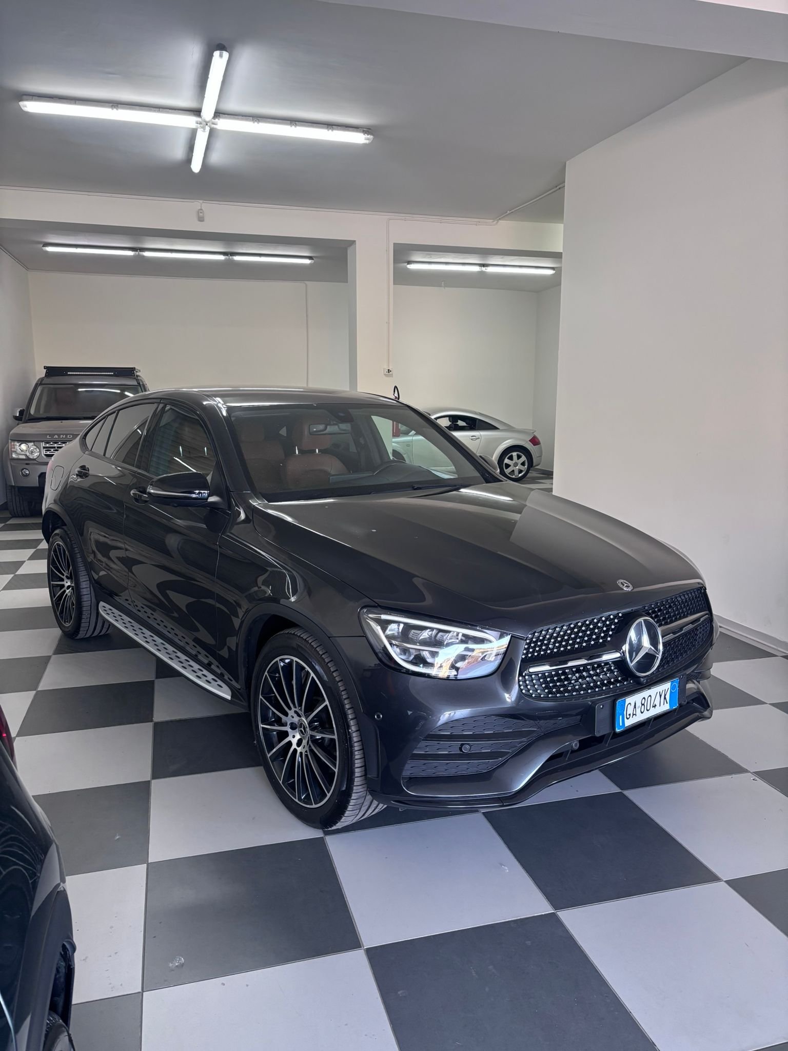 Mercedes-Benz GLC Coupé 220d Premium Plus - 4-Matic - Diesel - Automatico - 194 hp - 187.383 km